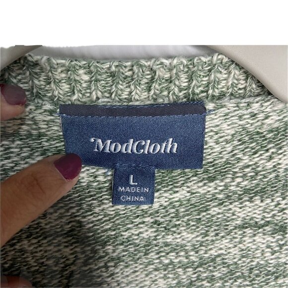 ModCloth Cardigan Size Large Green with Pockets Open Front Sweater - Picture 3 of 8